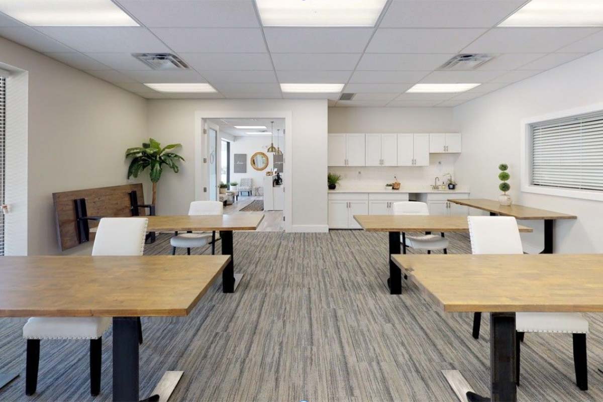 Office construction in Kansas